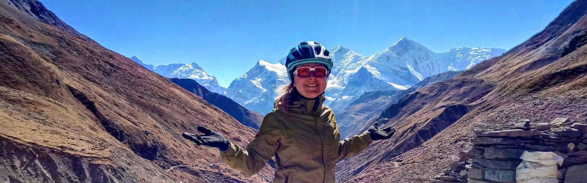 Explore-Annapurna-with-Pokhara-mountain-bike-adventure