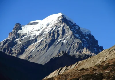 Chulu+west+peak
